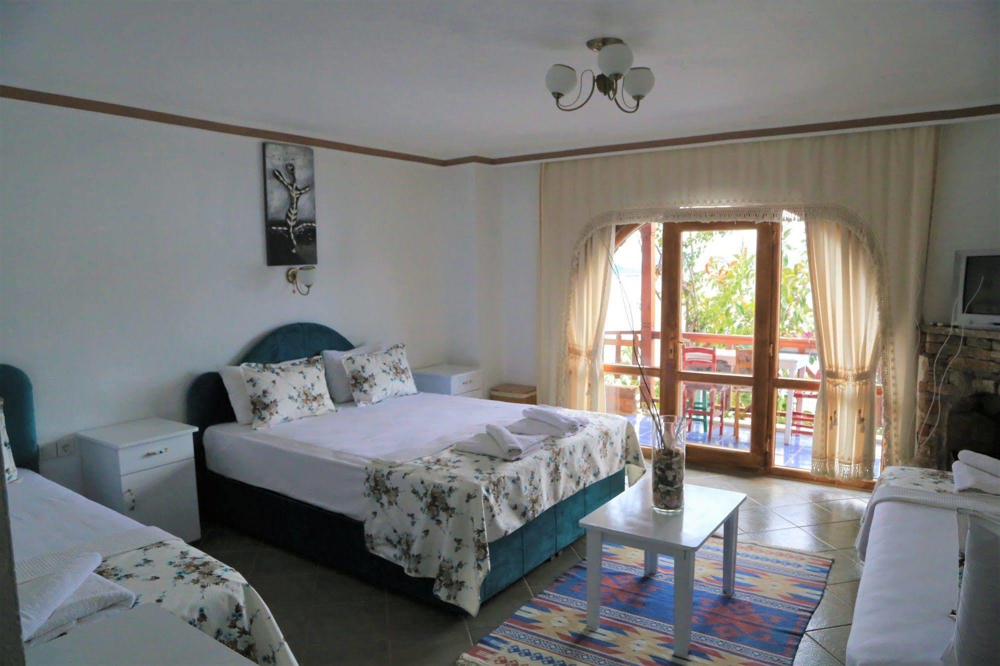 Dolphin Hotel Selimiye  Exterior foto